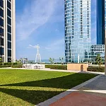Sea View 2Bd In New 52 42 Tower Dubai Marina