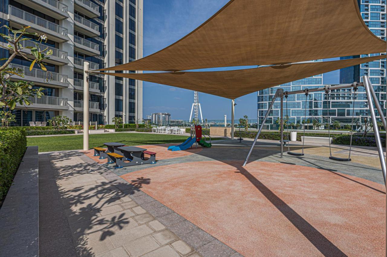Sea View 2bd In New 52 42 Tower Marina Dubai