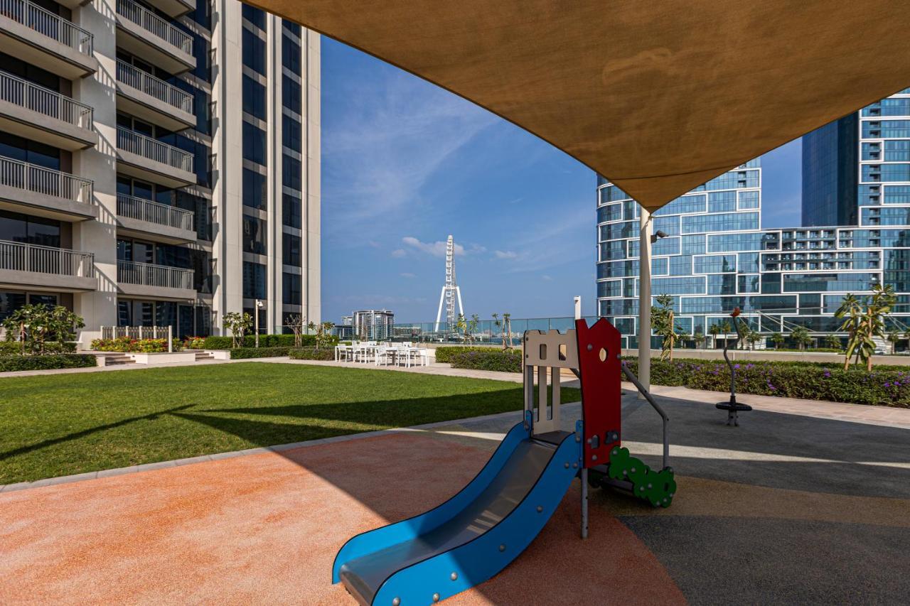 Sea View 2bd In New 52 42 Tower Marina Apartment